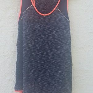 Athletic tank top